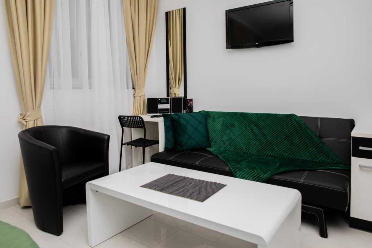Vladys Vienna Apartments Exterior photo