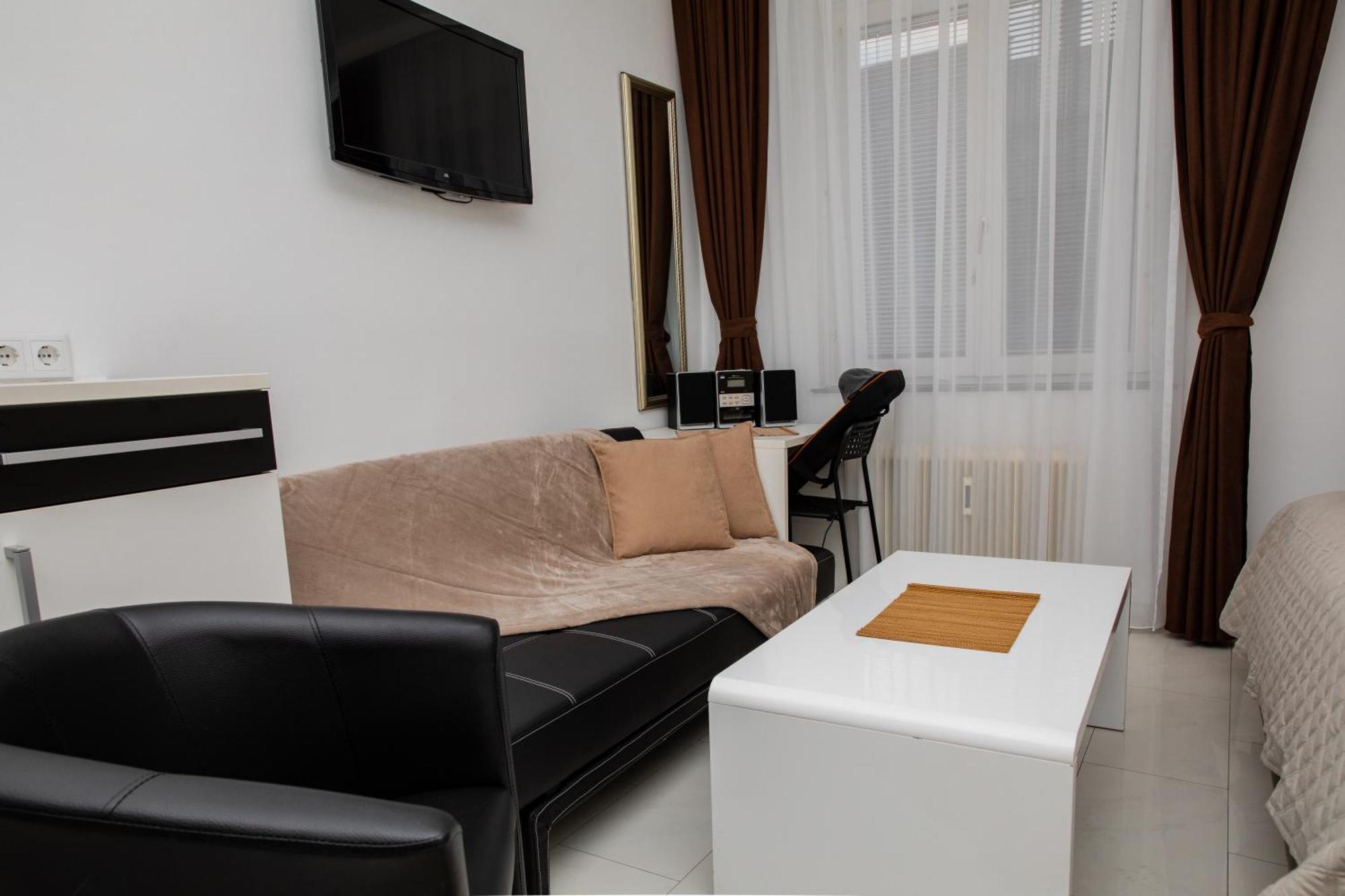 Vladys Vienna Apartments Exterior photo